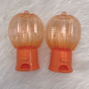 Pumpkin gumball machine